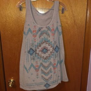 ✨5/$25✨Gray, Turquoise, and Coral Aztec Print Tank Top